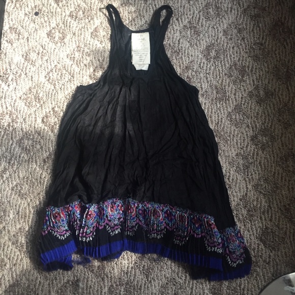 Free People Dresses & Skirts - Free People One Black Dress with floral Pleats